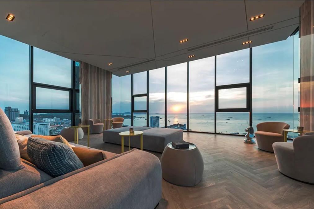Central Pattaya - Sea View Large Balcony Condo With Infinity Pool Ngoại thất bức ảnh