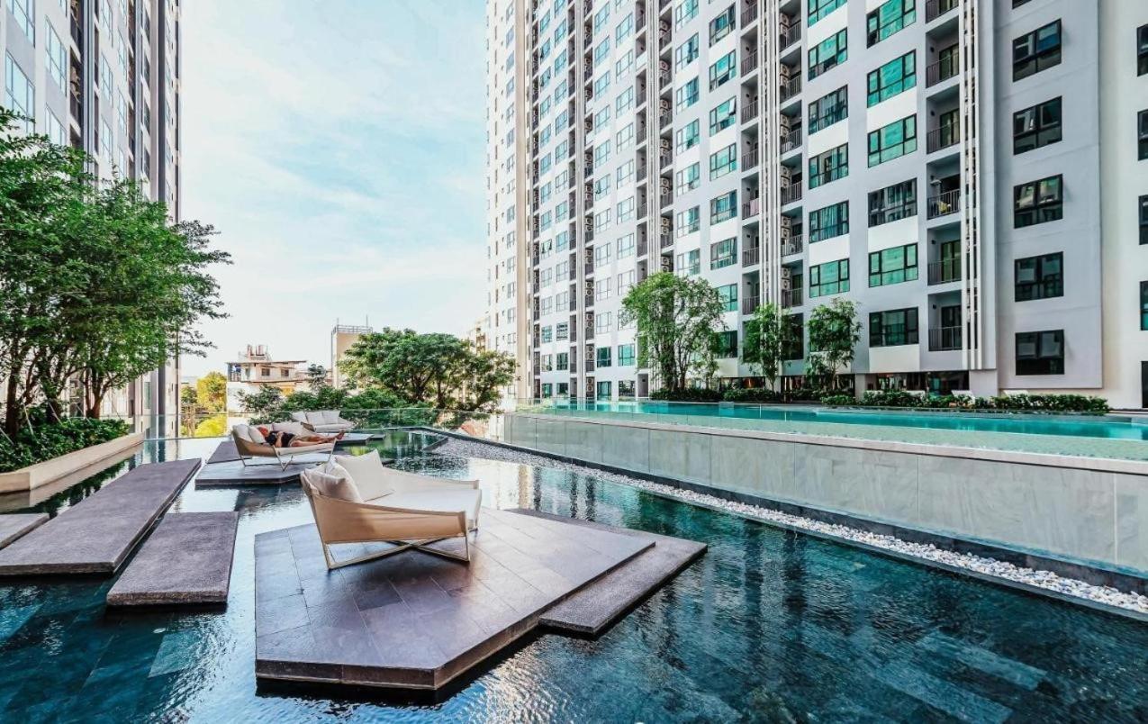 Central Pattaya - Sea View Large Balcony Condo With Infinity Pool Ngoại thất bức ảnh