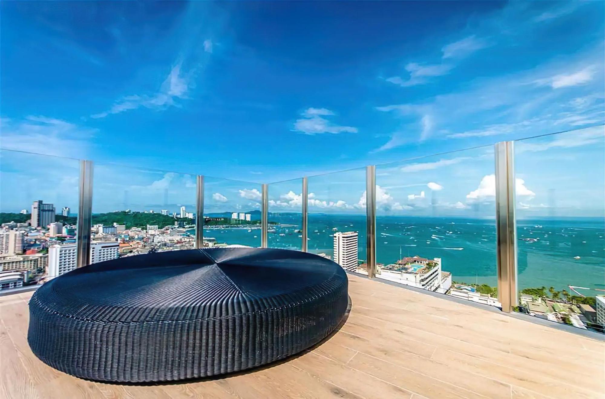 Central Pattaya - Sea View Large Balcony Condo With Infinity Pool Ngoại thất bức ảnh