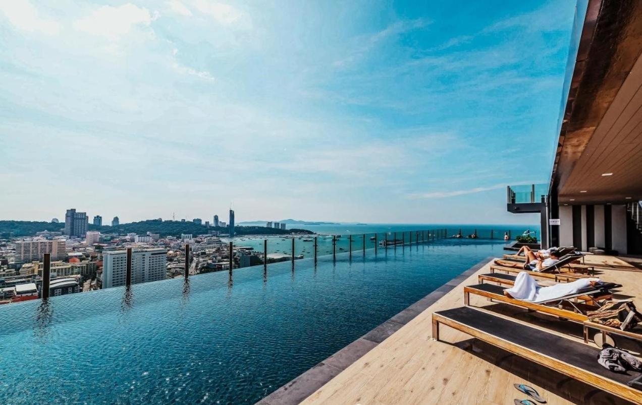 Central Pattaya - Sea View Large Balcony Condo With Infinity Pool Ngoại thất bức ảnh