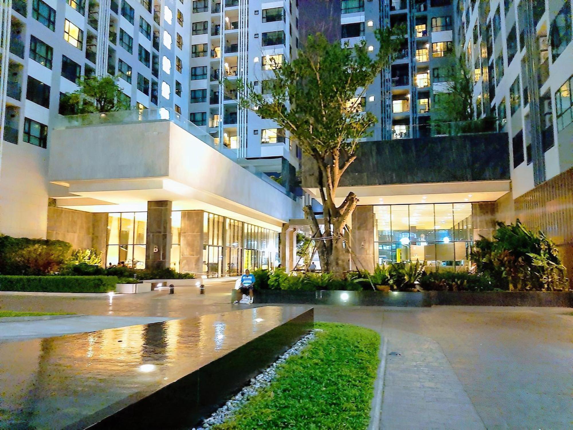 Central Pattaya - Sea View Large Balcony Condo With Infinity Pool Ngoại thất bức ảnh